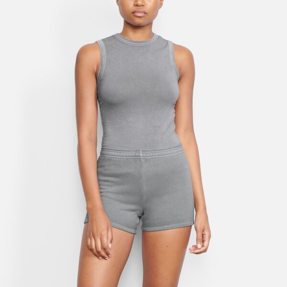 Skims Outdoor Tank + Shorts - Pacific Grey